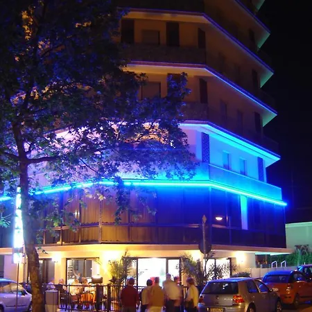 Hotel Gambrinus 3*